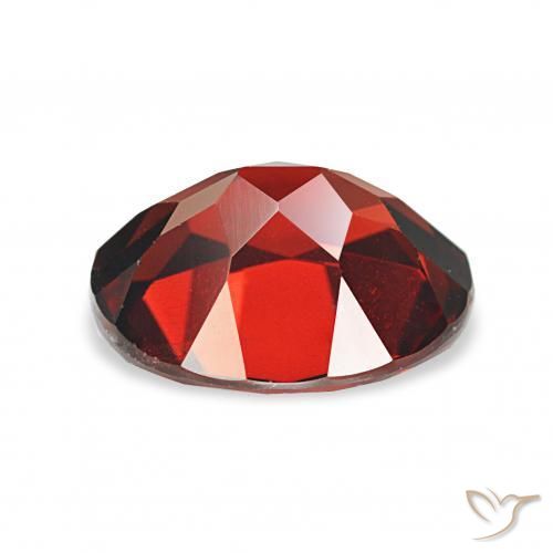 Granada Almandina Vermelho escuro Natural 4.55ct, oval, VS