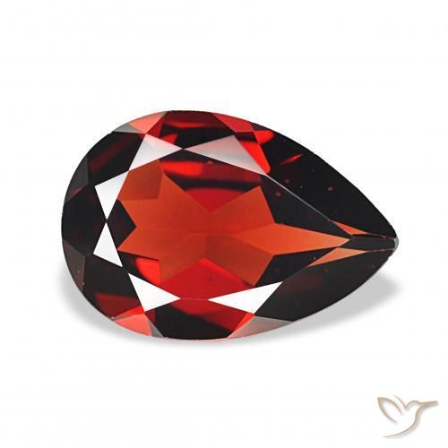 Granada Almandina Vermelho escuro Natural 3.12ct, Formato de pêra, VVS