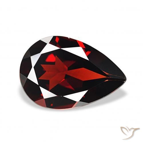 Granada Almandina Vermelho escuro Natural 3.22ct, Formato de pêra, VVS-VS