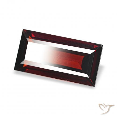 Granada Almandina Vermelho escuro Natural 1.76ct, baguete, VVS-VS