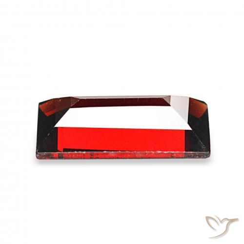 Granada Almandina Vermelho Sangue Profundo Natural 1.77ct, baguete, VVS