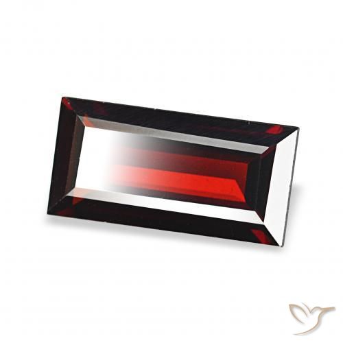 Granada Almandina Vermelho escuro Natural 1.78ct, baguete, VVS-VS