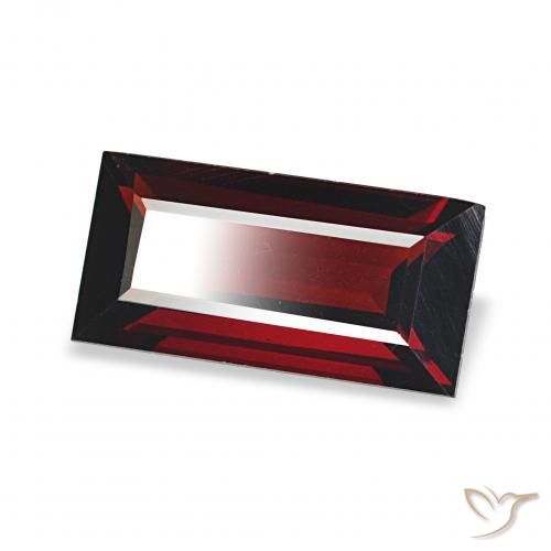 Granada Almandina Vermelho escuro Natural 1.82ct, baguete, VVS-VS