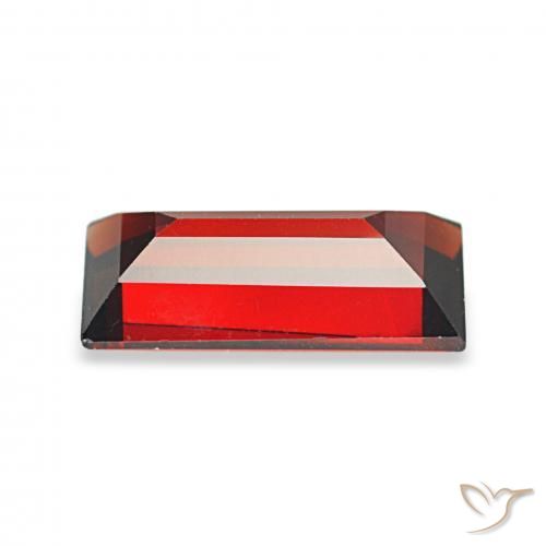 Granada Almandina Vermelho escuro Natural 1.72ct, baguete, VVS