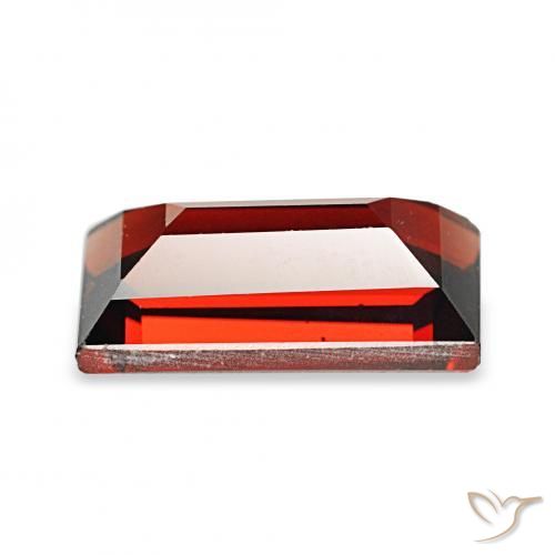 Granada Almandina Vermelho escuro Natural 2.51ct, baguete, VVS
