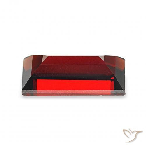Granada Almandina Vermelho escuro Natural 2.08ct, baguete, VVS