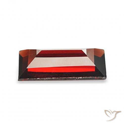 Granada Almandina Vermelho escuro Natural 1.59ct, baguete, VVS-VS