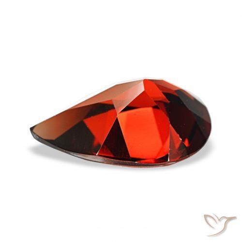 Granada Almandina Vermelho escuro Natural 3.09ct, Formato de pêra, VS
