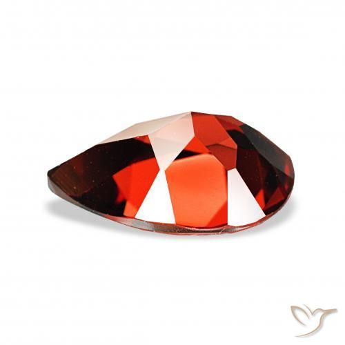 Granada Almandina Vermelho escuro Natural 3.43ct, Formato de pêra, VS