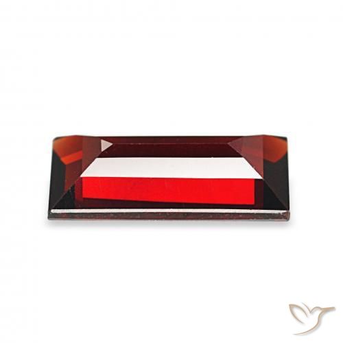 Granada Almandina Vermelho escuro Natural 1.67ct, baguete, VVS