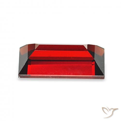 Granada Almandina Vermelho escuro Natural 2.06ct, baguete, VVS