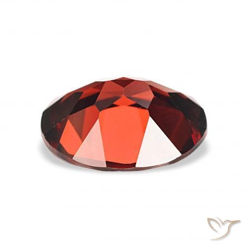 Granada Almandina Vermelho Sangue Profundo Natural 3.73ct, oval, VVS