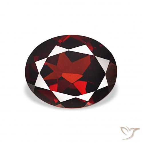 2.66ct Vermelho Sangue Profundo Granada Almandina, oval, VVS