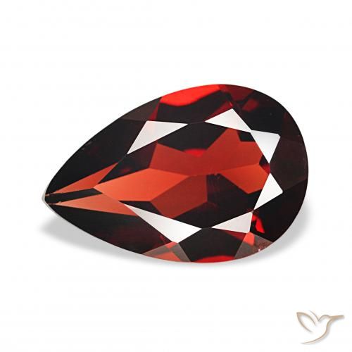 Granada Almandina Vermelho Sangue Profundo Natural 3.20ct, Formato de pêra, VVS-VS