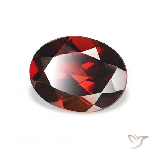 Granada Almandina Vermelho escuro Natural 2.18ct, oval, VVS