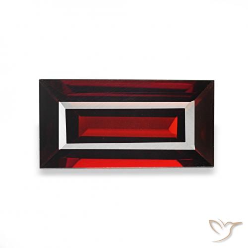 Granada Almandina Vermelho escuro Natural 1.78ct, baguete, VVS