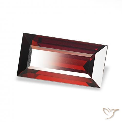 Granada Almandina Vermelho escuro Natural 1.78ct, baguete, VVS