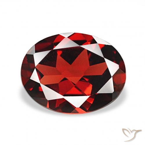 Granada Almandina Vermelho escuro Natural 2.16ct, oval, VVS