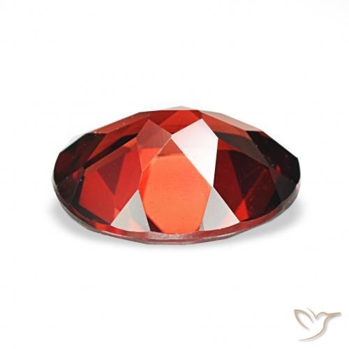 Granada Almandina Vermelho escuro Natural 2.16ct, oval, VVS