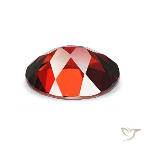 Granada Almandina Vermelho Sangue Profundo Natural 2.40ct, oval, VS