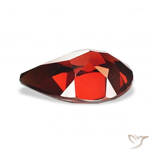 Granada Almandina Vermelho escuro Natural 3.38ct, Formato de pêra, VVS