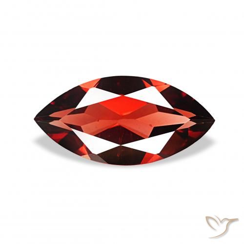 1.73ct Vermelho Sangue Profundo Granada Almandina, Marquesa, VVS