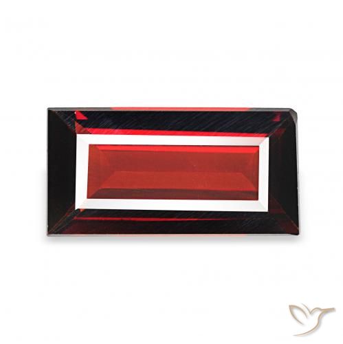 Granada Almandina Vermelho escuro Natural 1.53ct, baguete, VVS