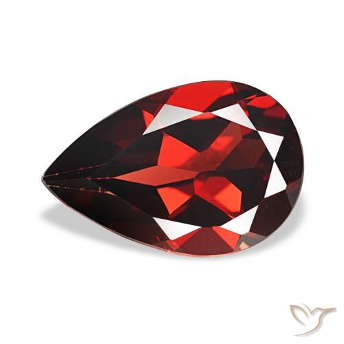 Granada Almandina Vermelho Sangue Profundo Natural 3.33ct, Formato de pêra, VS
