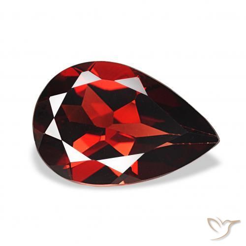 Granada Almandina Vermelho Sangue Profundo Natural 3.33ct, Formato de pêra, VS
