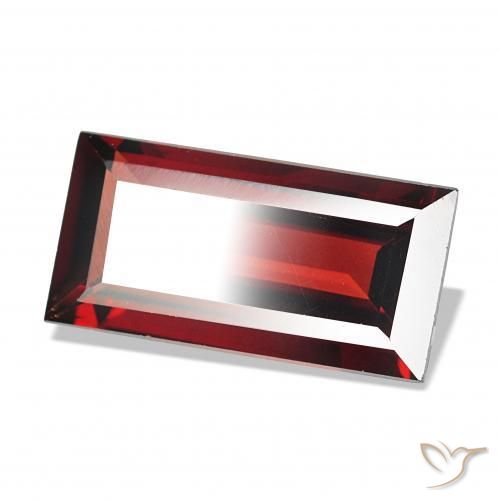 Granada Almandina Vermelho escuro Natural 1.67ct, baguete, VVS