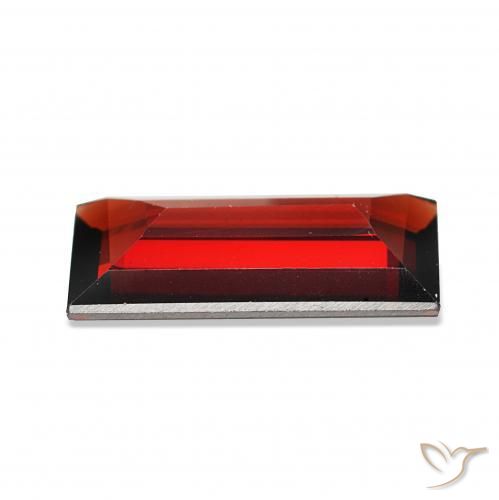 Granada Almandina Vermelho escuro Natural 1.59ct, baguete, VVS