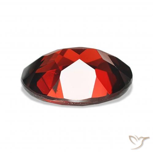 Granada Almandina Vermelho escuro Natural 2.15ct, oval, VVS