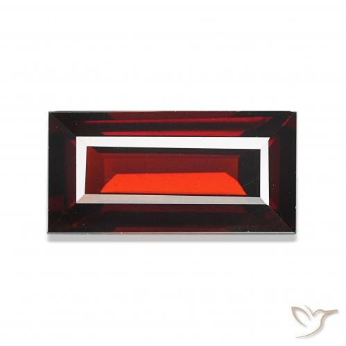 Granada Almandina Vermelho escuro Natural 1.97ct, baguete, VVS