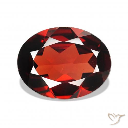 Granada Almandina Vermelho escuro Natural 1.87ct, oval, VVS