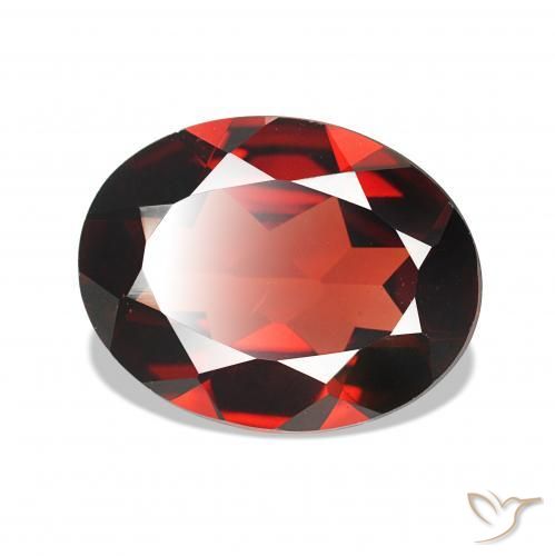 Granada Almandina Vermelho escuro Natural 1.87ct, oval, VVS