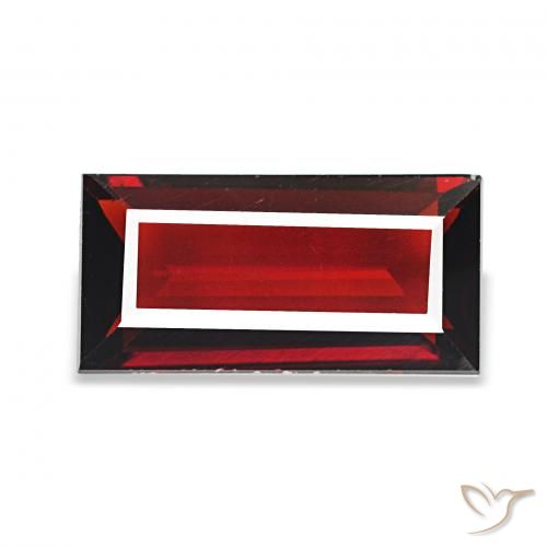 Granada Almandina Vermelho escuro Natural 1.67ct, baguete, VVS