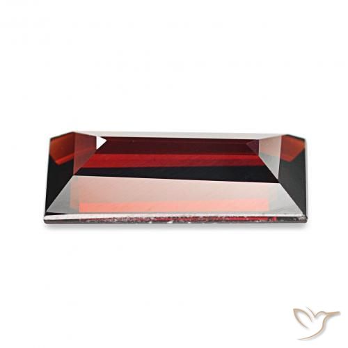 Granada Almandina Vermelho escuro Natural 1.67ct, baguete, VVS