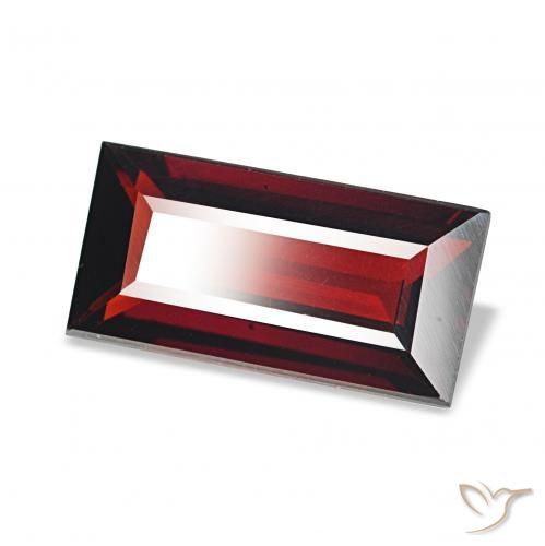 Granada Almandina Vermelho escuro Natural 1.74ct, baguete, VVS