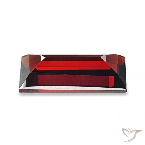 Granada Almandina Vermelho escuro Natural 1.74ct, baguete, VVS