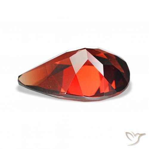 Granada Almandina Vermelho escuro Natural 3.03ct, Formato de pêra, VVS