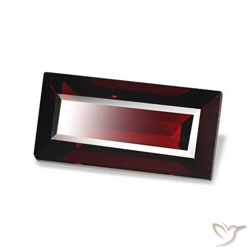 Granada Almandina Vermelho escuro Natural 2.05ct, baguete, VVS-VS