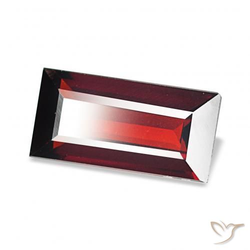 Granada Almandina Vermelho escuro Natural 1.66ct, baguete, VVS