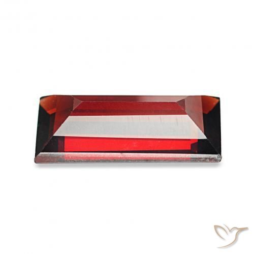 Granada Almandina Vermelho escuro Natural 1.66ct, baguete, VVS