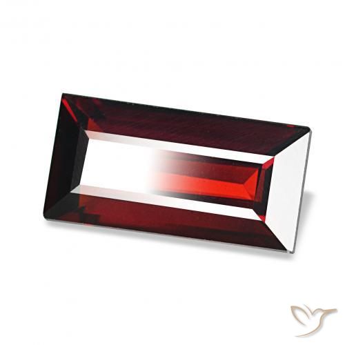 Granada Almandina Vermelho escuro Natural 1.78ct, baguete, VVS