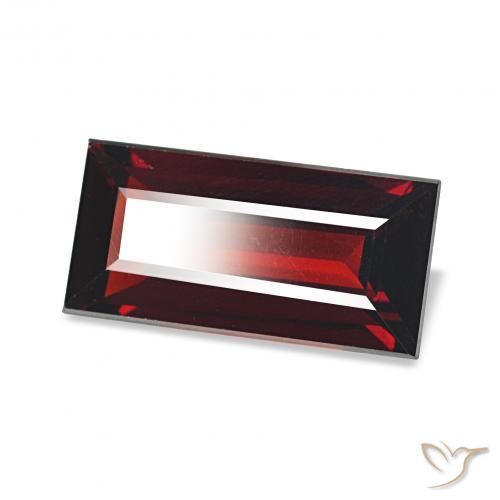 Granada Almandina Vermelho escuro Natural 1.59ct, baguete, VVS