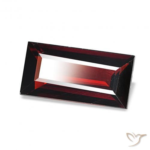 Granada Almandina Vermelho escuro Natural 1.69ct, baguete, VVS