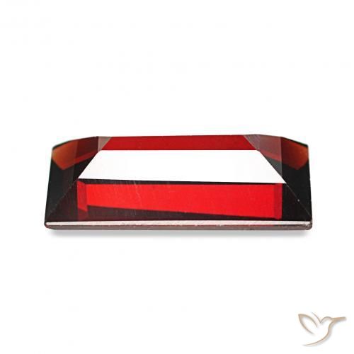 Granada Almandina Vermelho escuro Natural 1.67ct, baguete, VVS