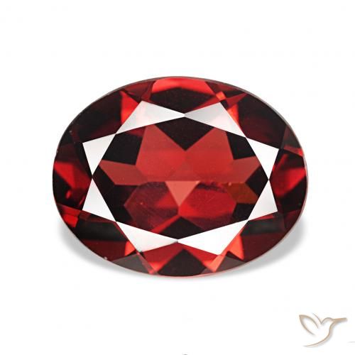 Granada Almandina Vermelho Sangue Profundo Natural 2.14ct, oval, VVS