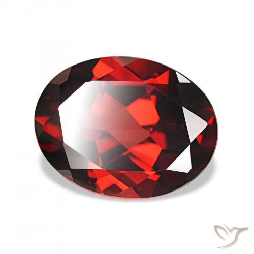Granada Almandina Vermelho escuro Natural 2.21ct, oval, VVS