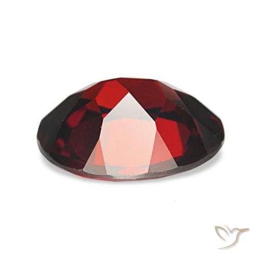 Granada Almandina Vermelho escuro Natural 2.60ct, oval, VVS